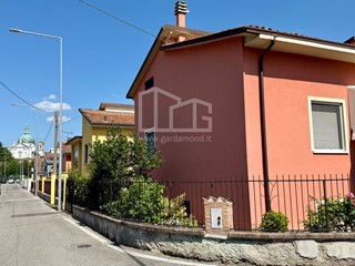 Villa in Vendita a Montichiari, 235'000€, 245 m²