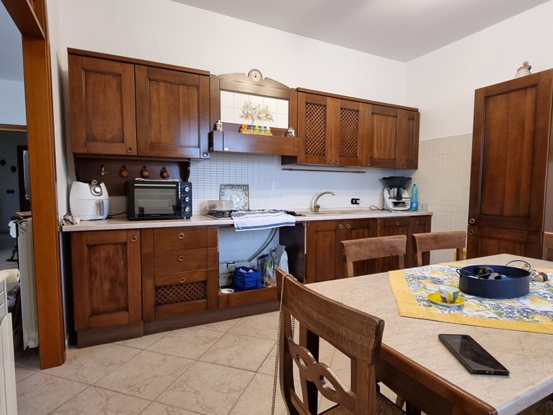 Quadrilocale in Vendita a Santa Maria a Vico, 149'000€, 125 m²