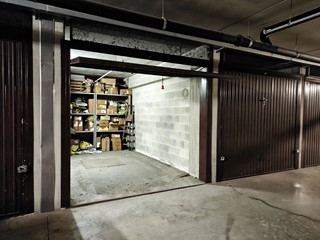 Box in Vendita a Milano, 60'000€, 14 m²