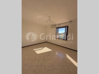 Attico in Vendita a Bettona, 195'000&euro;, 280 m²