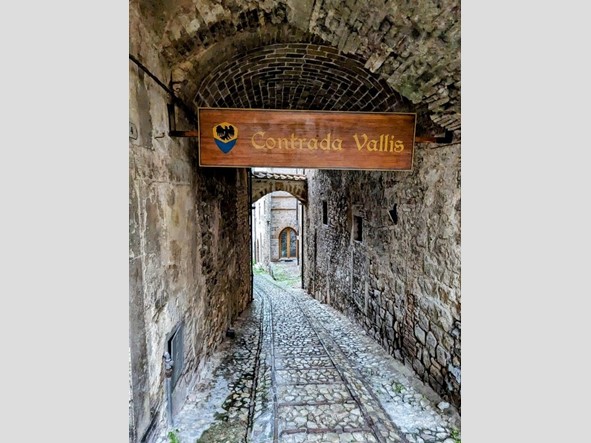 Bilocale in Vendita a Amelia, 63'000€, 75 m², arredato