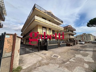 Attico in Vendita a San Nicola la Strada, 79'000€, 80 m²