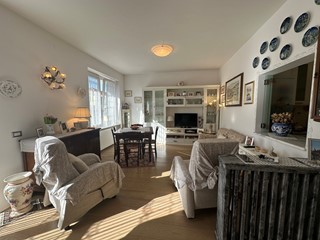 Trilocale in Vendita a Casarza Ligure, zona centro, 210'000€, 75 m²