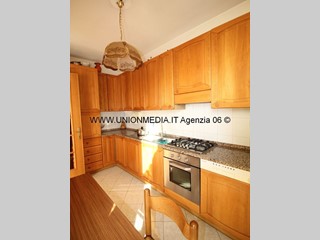 Quadrilocale in Vendita a Ameglia, 180'000€, 91 m², con Box