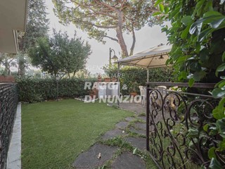 Appartamento in Vendita a Grottaferrata, 390'000€, 100 m²