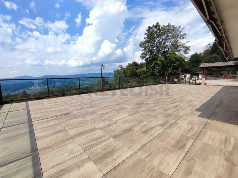 Attività commerciale in Vendita a Nogarole Vicentino, 435'000&euro;, 957 m², arredato