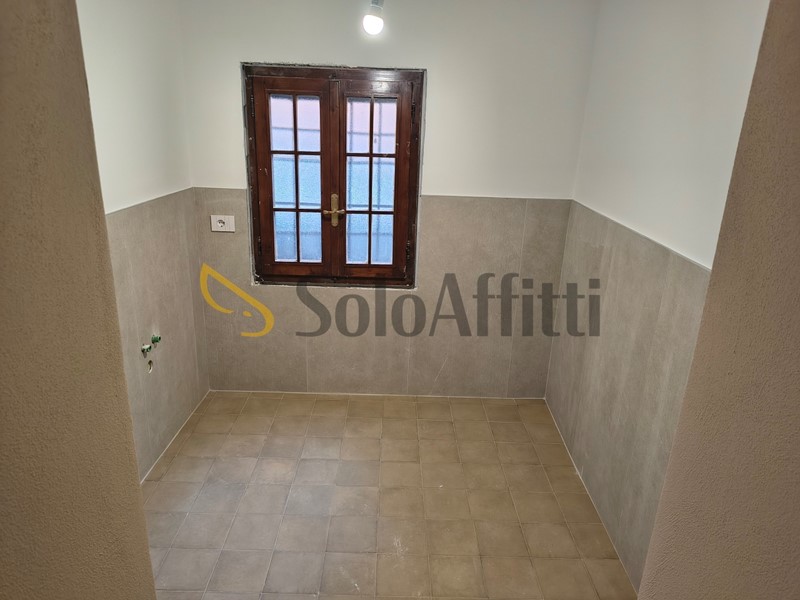 Appartamento in Affitto a Sassuolo, 1'800€, 200 m², con Box
