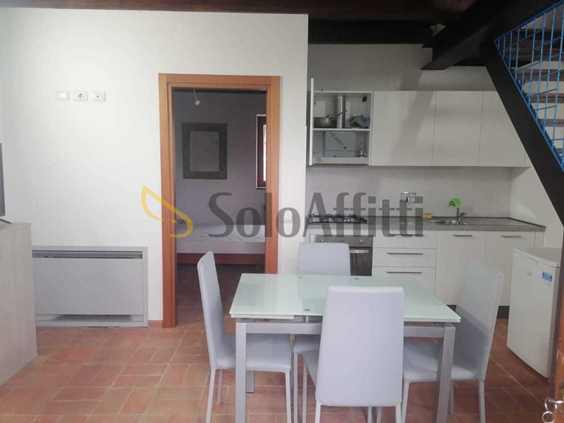 Trilocale in Affitto a Frascati, 900€, 75 m², arredato