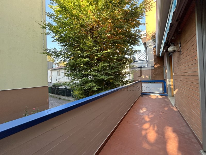 Appartamento in Vendita a Venezia, 320'000€, 160 m², arredato, con Box