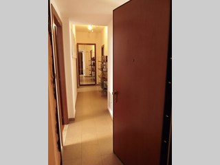 Trilocale in Vendita a Torino, zona San Donato, 147'000€, 90 m², arredato