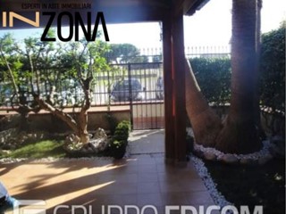 Quadrilocale in Vendita a Cerignola, 119'202€, 212 m²