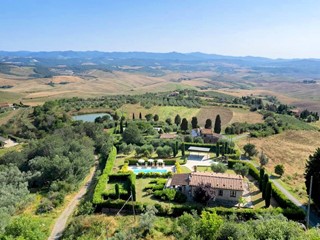 Rustico in Vendita a Volterra, 950'000€, 95 m²