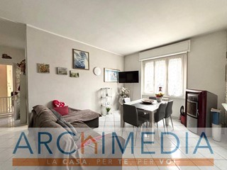 Trilocale in Vendita a Malnate, 95'000€, 80 m²