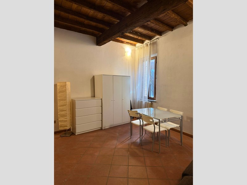 Monolocale in Affitto a Ferrara, 400€, 30 m²