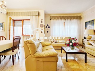 Appartamento in Vendita a Roma, 515'000€, 120 m²