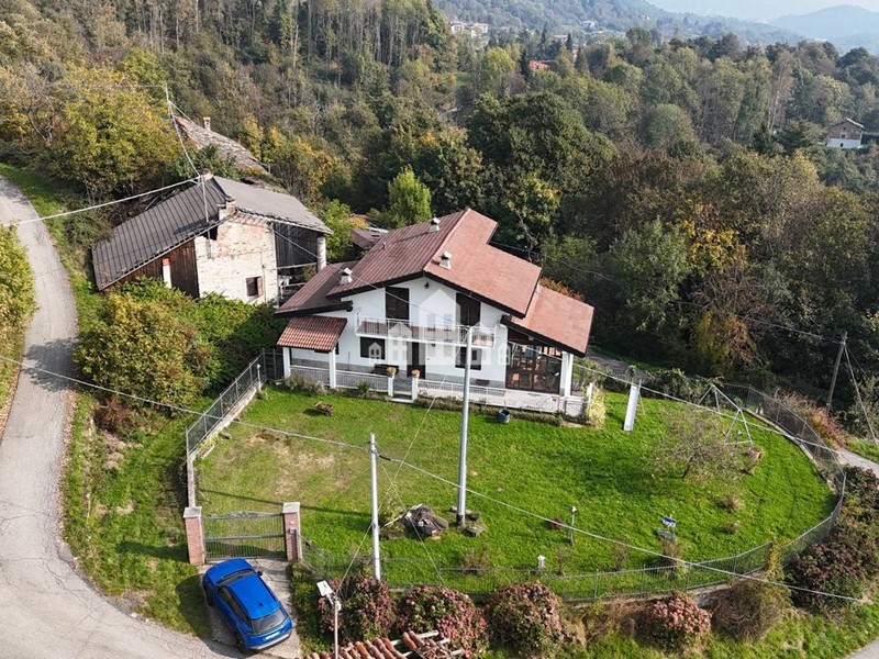 Casa Indipendente in Vendita a Canischio, 179'000€, 160 m²