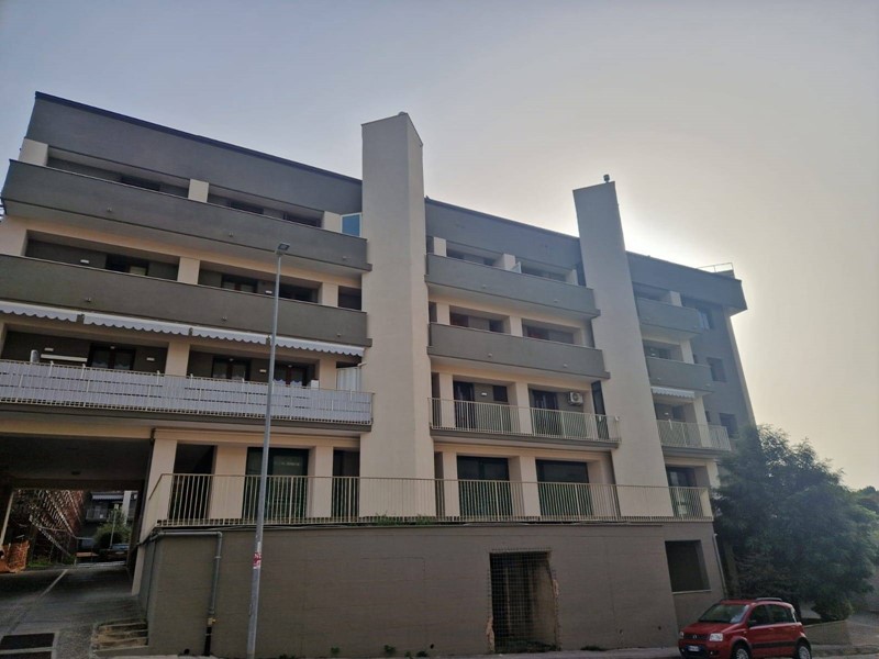 Quadrilocale in Vendita a Avellino, 275'000&euro;, 130 m²