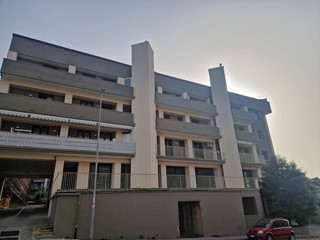 Quadrilocale in Vendita a Avellino, 275'000&euro;, 130 m²