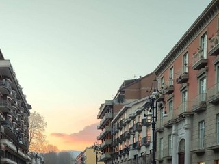 Immobile commerciale in Vendita a Avellino, 550'000&euro;, 100 m²