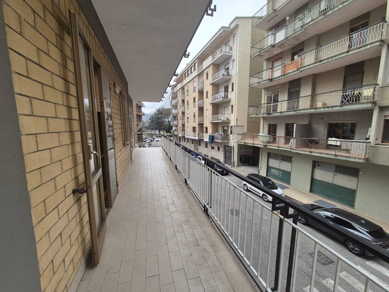 Appartamento in Vendita a Avellino, 199'000&euro;, 150 m²