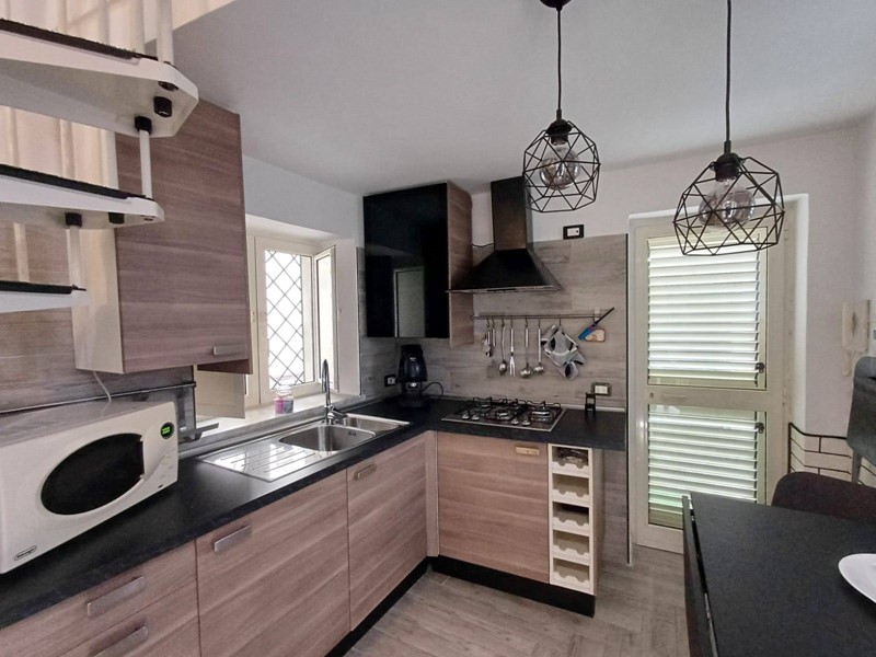 Villa in Affitto a Caserta, 400€, 45 m²