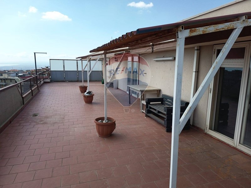 Attico in Vendita a Catania, 105'000&euro;, 110 m²
