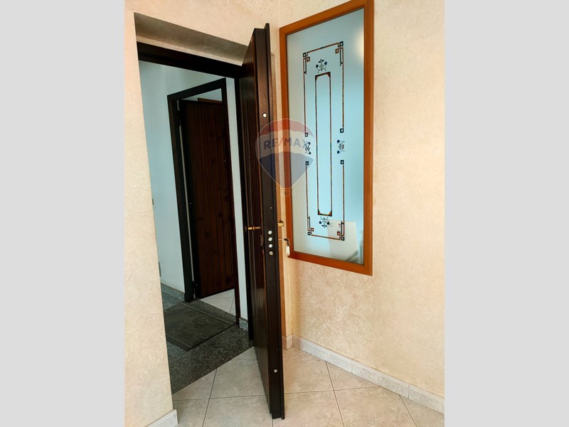 Appartamento in Vendita a Mascali, 145'000€, 163 m²