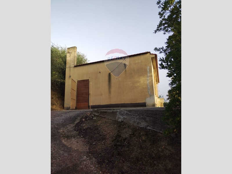 Villa in Vendita a Caltagirone, 65'000€, 70 m²