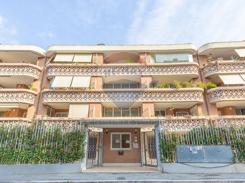 Bilocale in Vendita a Roma, 259'000€, 55 m²