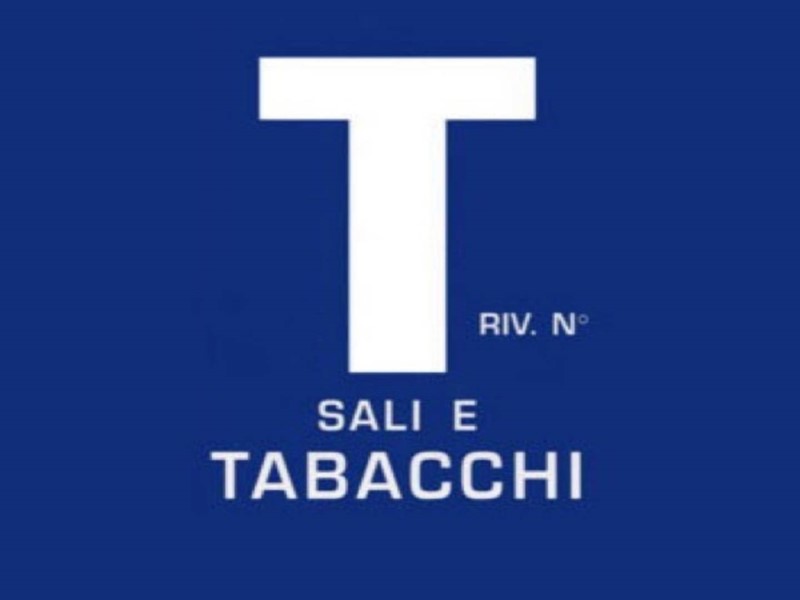 Attività commerciale in Vendita a Mantova, 80'000&euro;, 40 m²