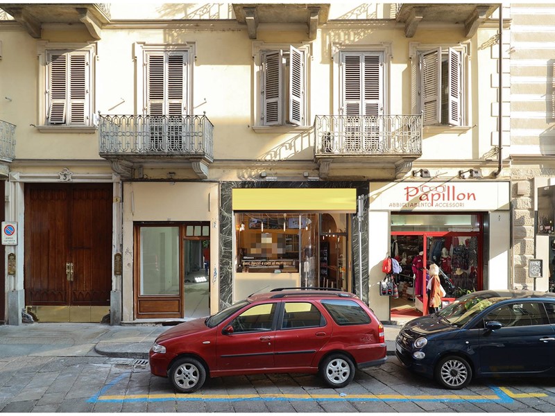 Attività commerciale in Affitto a Torino, 1'500€, 55 m²