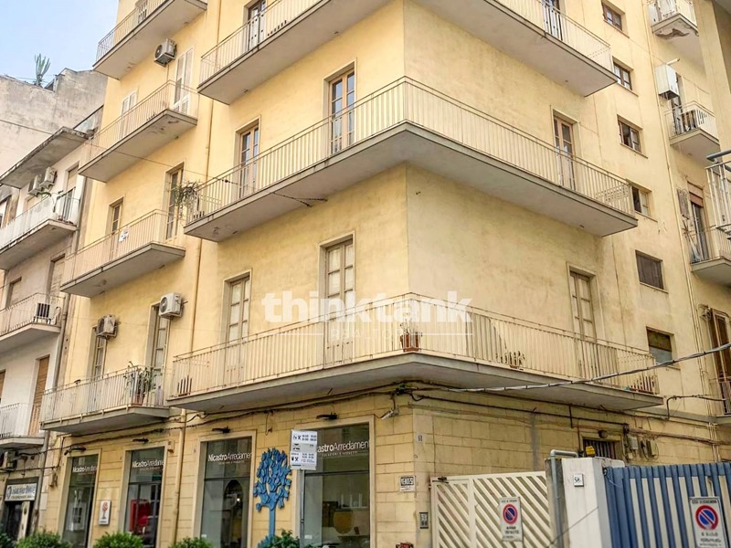 Appartamento in Vendita a Catania, 298'000&euro;, 155 m²