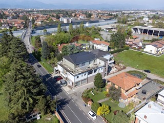 Trilocale in Vendita a Capriate San Gervasio, 285'000€, 103 m²