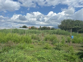 Terreno industriale in Vendita a Angri, 250'000€, 7501 m²
