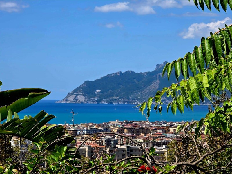 Villa in Vendita a Salerno, 1'850'000&euro;, 838 m²