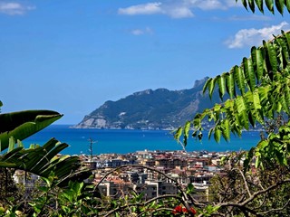 Villa in Vendita a Salerno, 1'850'000&euro;, 838 m²