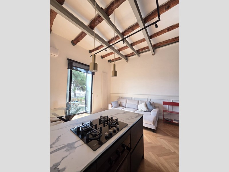 Bilocale in Vendita a Napoli, 155'000€, 42 m²