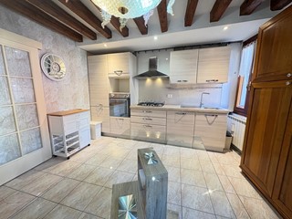 Quadrilocale in Vendita a Venezia, 415'000€, 85 m²