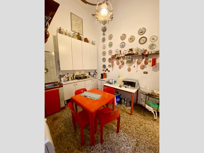 Appartamento in Vendita a Venezia, 629'000€, 174 m²