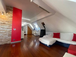 Attico in Vendita a Venezia, 157'000€, 77 m²