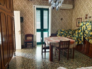 Trilocale in Vendita a Messina, 75'000€, 108 m², arredato