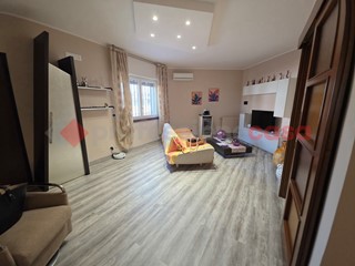 Villa in Vendita a Taranto, 230'000€, 140 m²