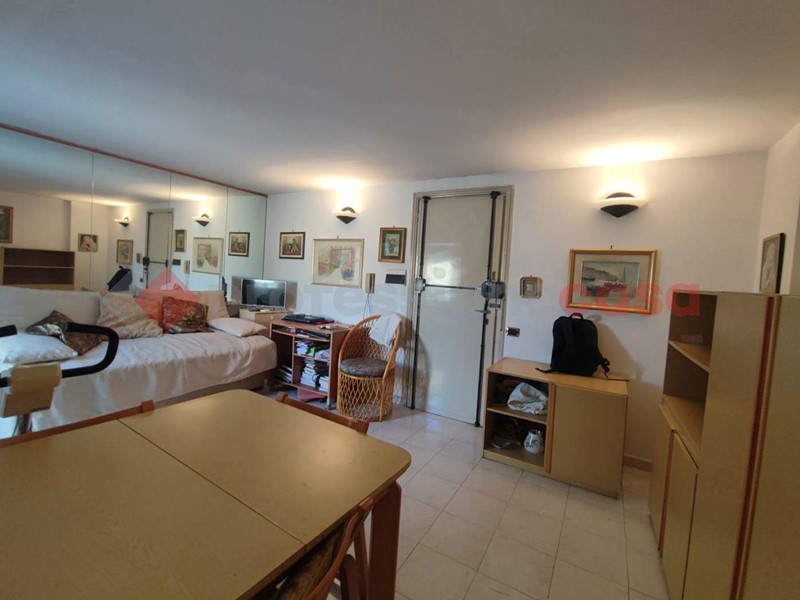 Attico in Vendita a Roma, 105'000€, 27 m²