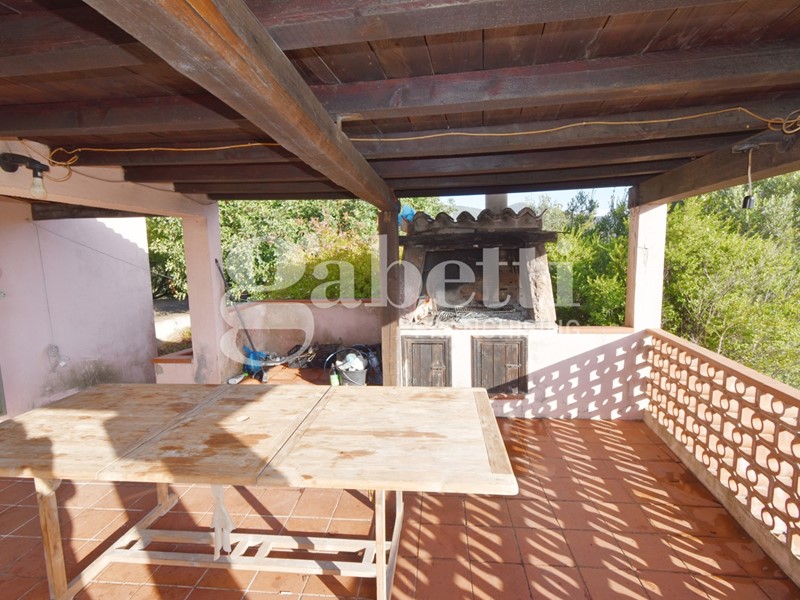 Casale in Vendita a Olbia, 120'000€, 111 m²