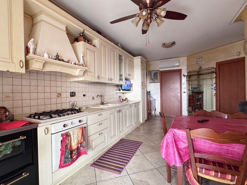 Quadrilocale in Vendita a Poirino, 169'000€, 97 m²