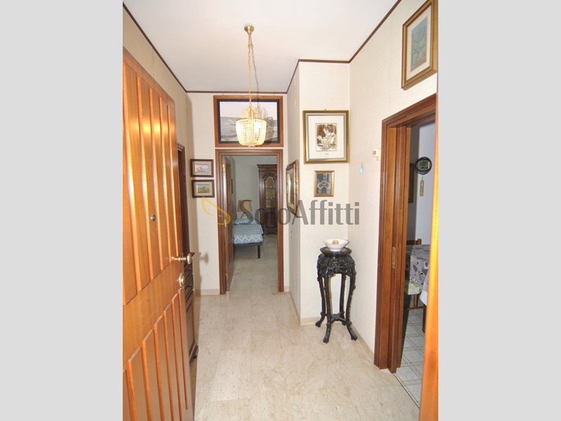 Appartamento in Affitto a Livorno, zona Centro, 750€, 85 m², arredato