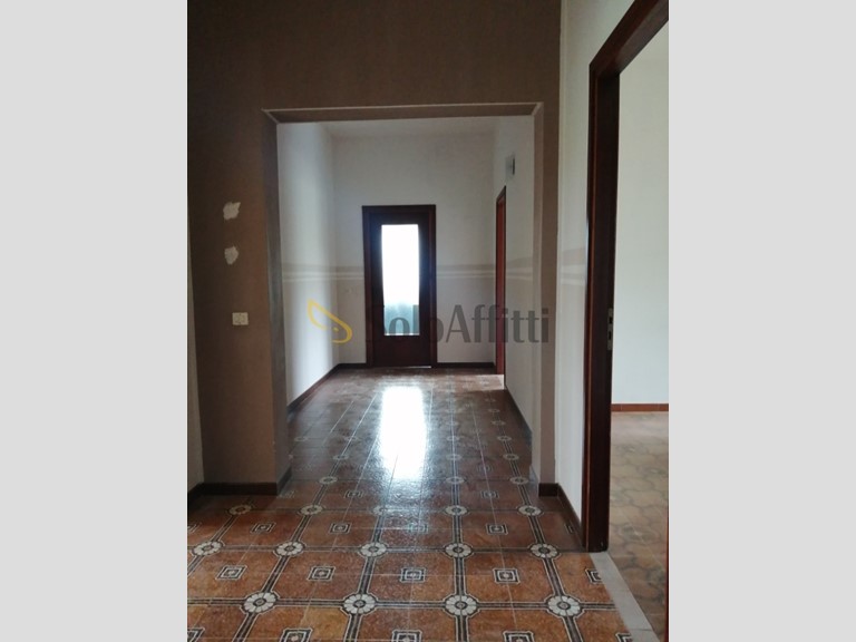 Quadrilocale in Affitto a Chieri, 500€, 120 m²
