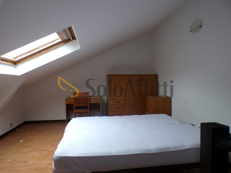 Bilocale in Affitto a Pavia, zona Stazione, 660€, 40 m², arredato