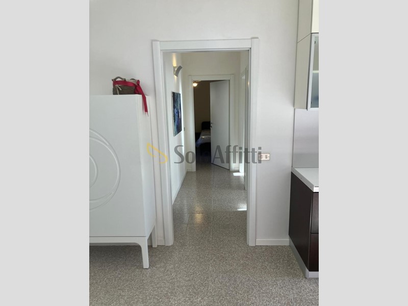 Appartamento in Affitto a Rimini, 1'750€, 115 m²