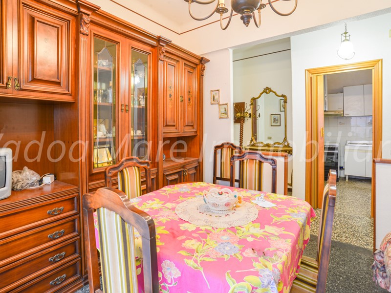 Quadrilocale in Vendita a Savona, zona Legino, 98'000€, 74 m²